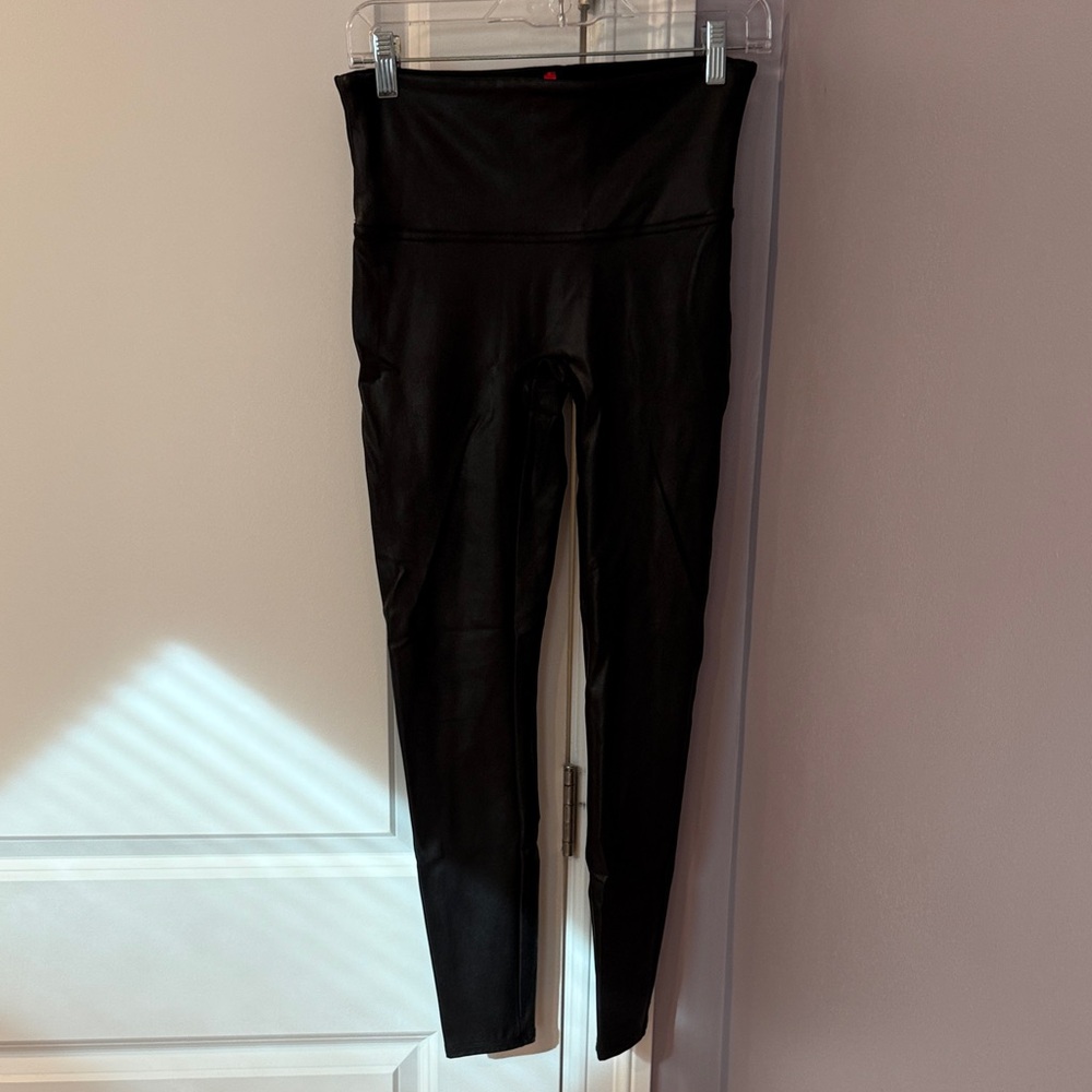 Spanx faux leather leggings - large